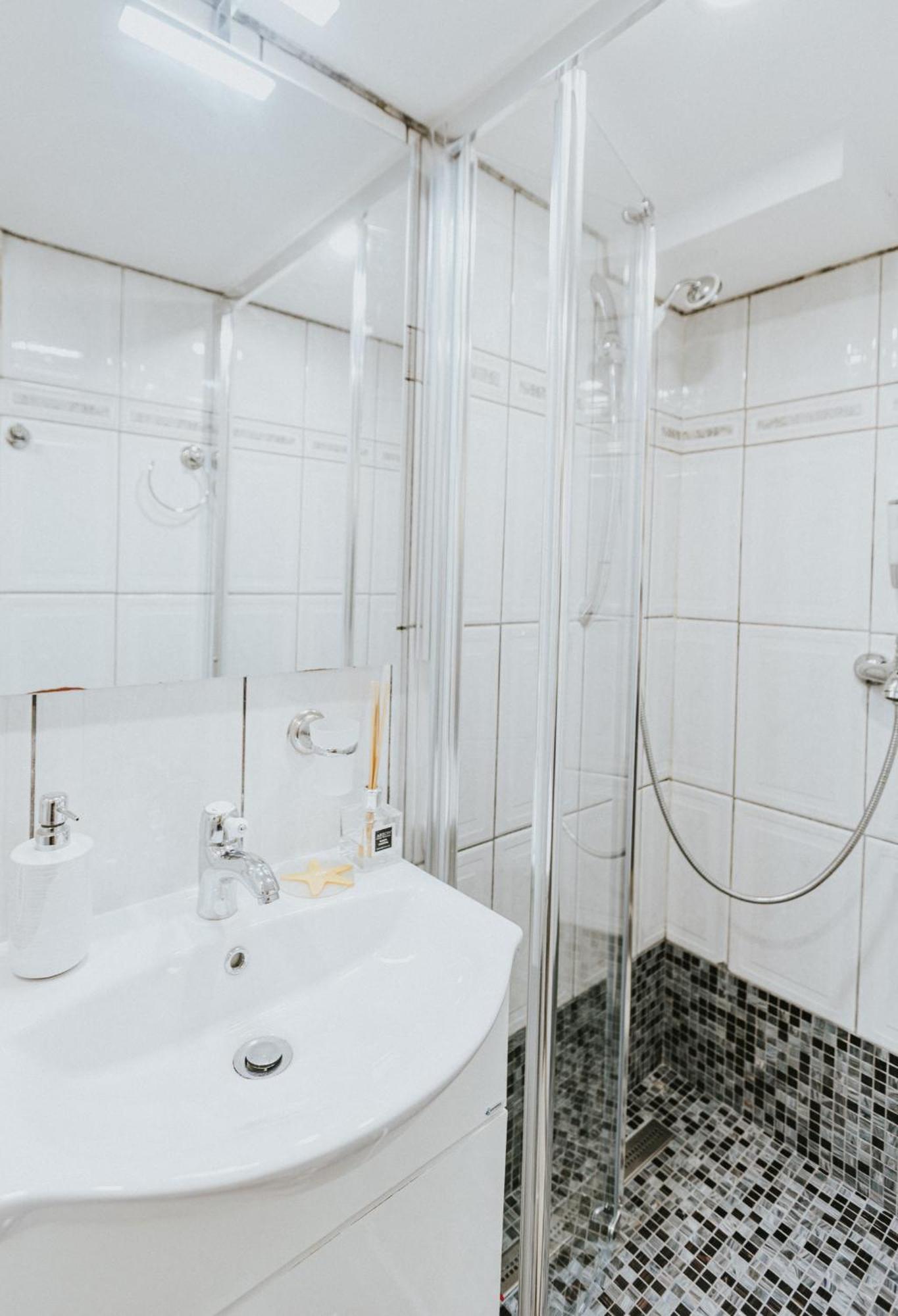 Republicii Rustic Apartament In Brasov City Center Екстериор снимка