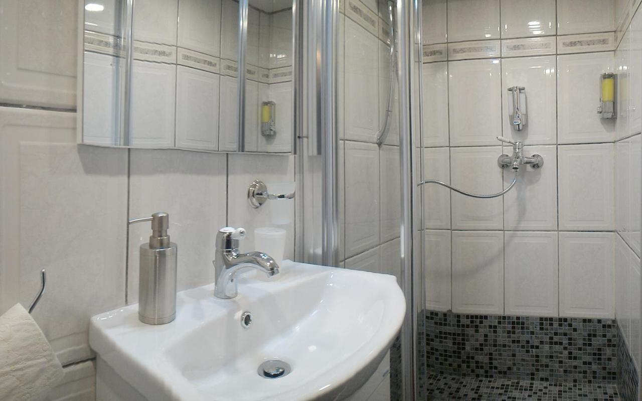 Republicii Rustic Apartament In Brasov City Center Екстериор снимка