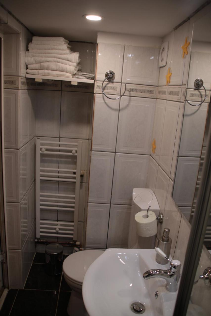 Republicii Rustic Apartament In Brasov City Center Екстериор снимка