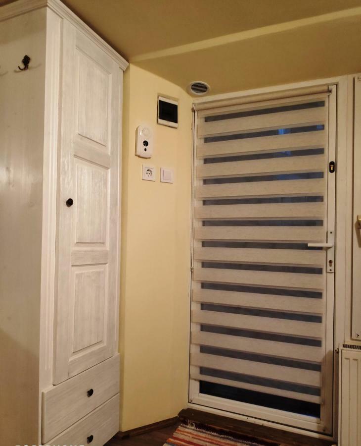 Republicii Rustic Apartament In Brasov City Center Екстериор снимка