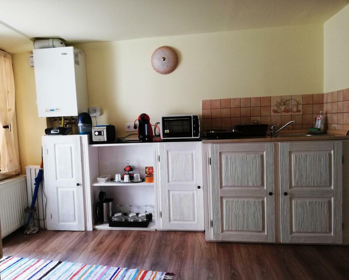 Republicii Rustic Apartament In Brasov City Center Екстериор снимка